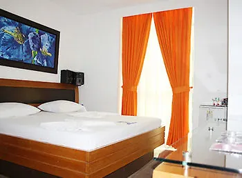 Hotel Monarca Itagüí