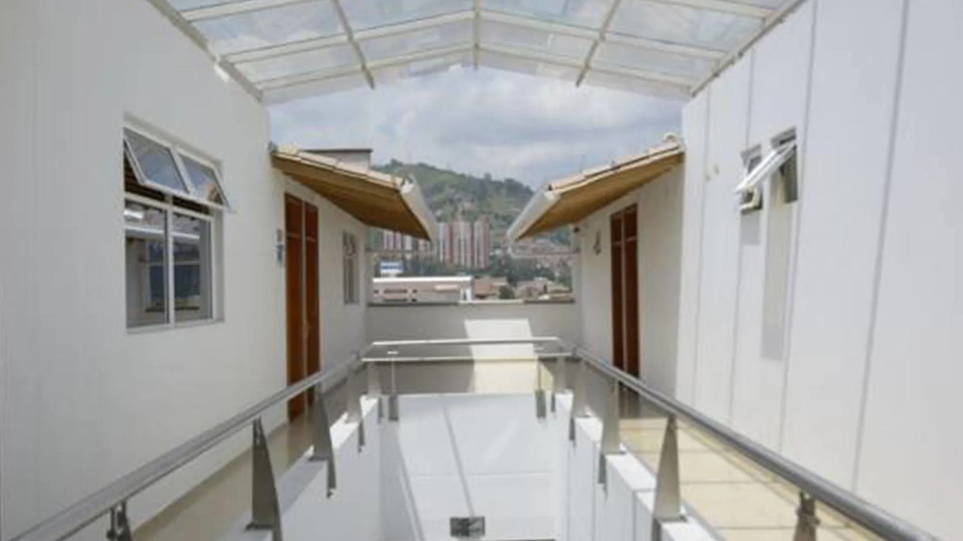 Hotel Monarca Itagüí