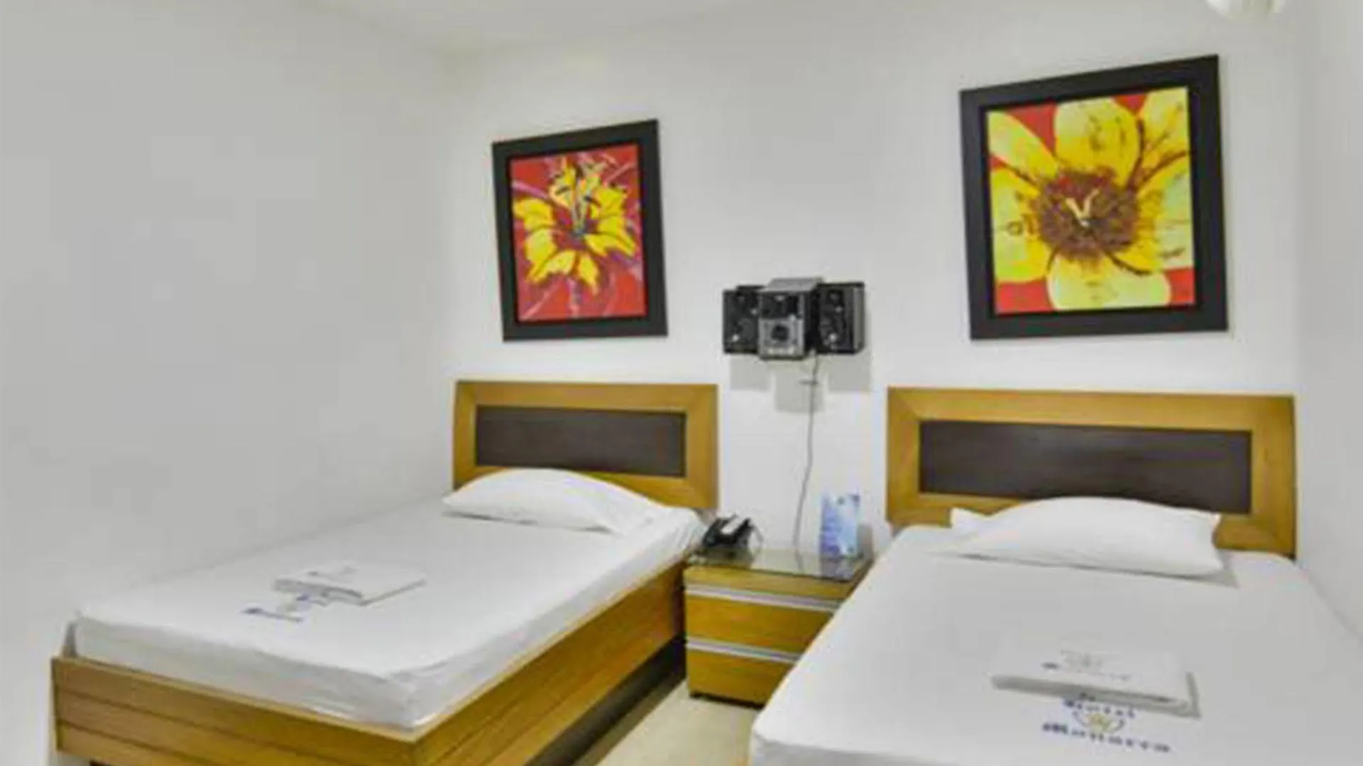 Hotel Monarca Itagüí